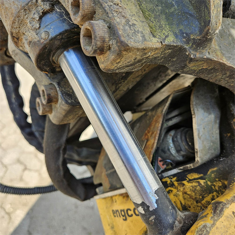 Lizingu i New Holland E26C New Holland E26C: foto 29