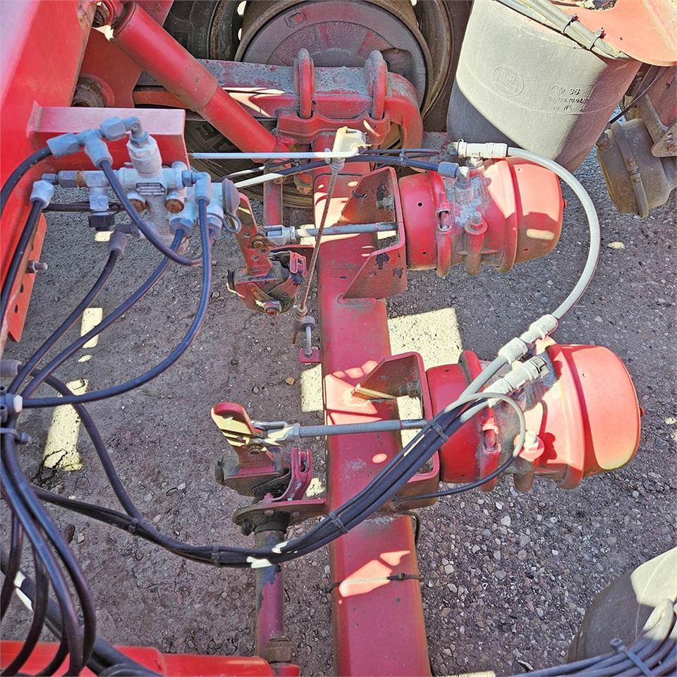 Transportjer kontejnerësh/ Gjysmë rimorkio me karroceri të çmontueshme Nopa TSC 400: foto 22 Transportjer kontejnerësh/ Gjysmë rimorkio me karroceri të çmontueshme Nopa TSC 400: foto 22