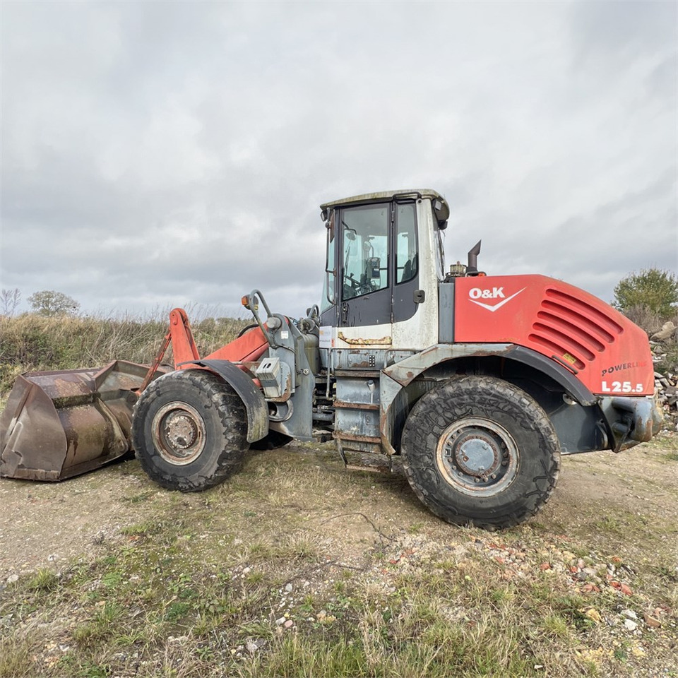 O&K L25.5 - Fadrom me goma: foto 3 O&K L25.5 - Fadrom me goma: foto 3