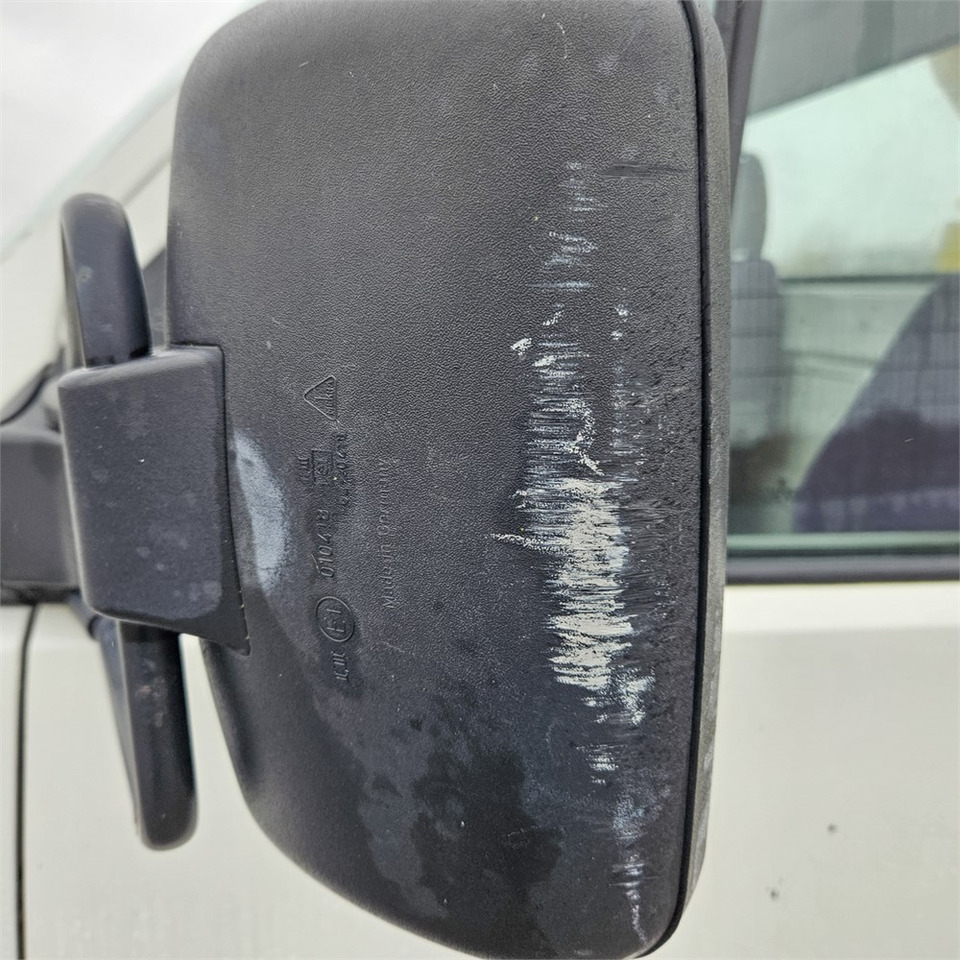 Platformë ajrore e montuar në kamion Omme 1750 ETZJ: foto 42