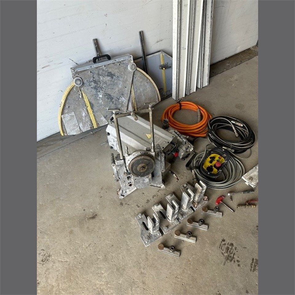 Pentruder Pentpack PP418 - Makineri asfalti: foto 1 Pentruder Pentpack PP418 - Makineri asfalti: foto 1