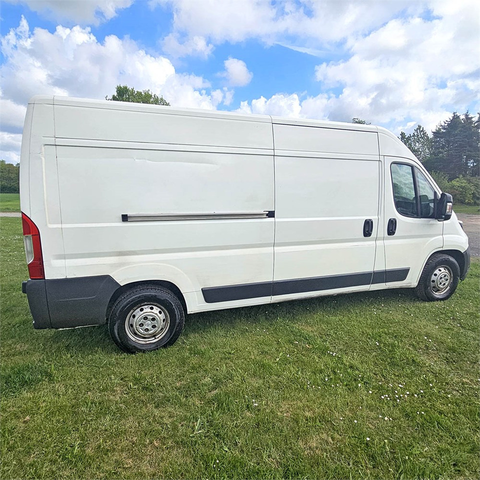 Peugeot Boxer - Furgon: foto 2 Peugeot Boxer - Furgon: foto 2
