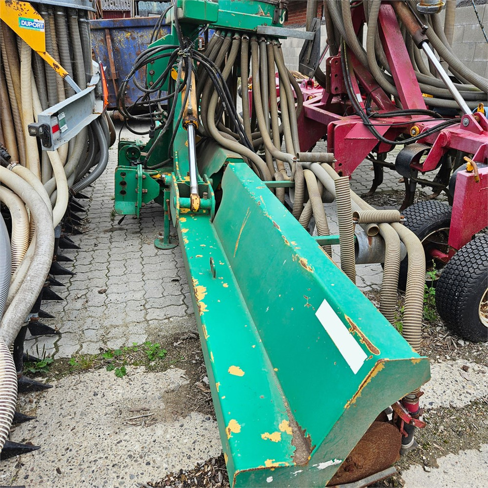 Samson 1200001 - Pajisje plehërimi: foto 1 Samson 1200001 - Pajisje plehërimi: foto 1