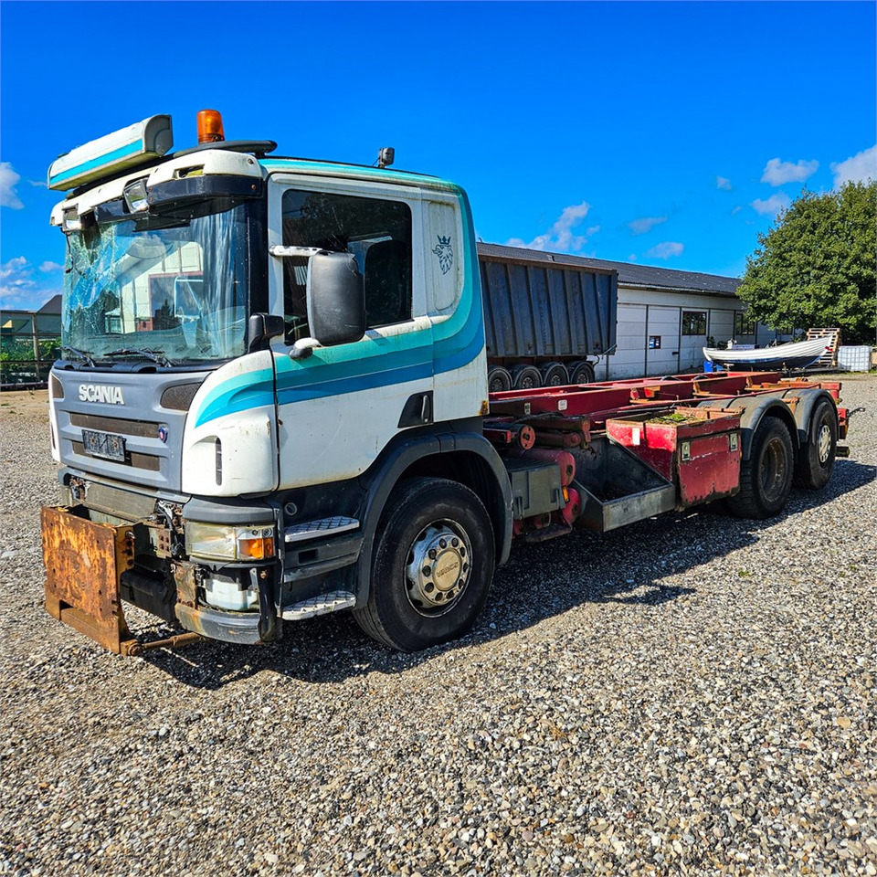Scania P310 - Kamion me sistem kabllor: foto 1 Scania P310 - Kamion me sistem kabllor: foto 1