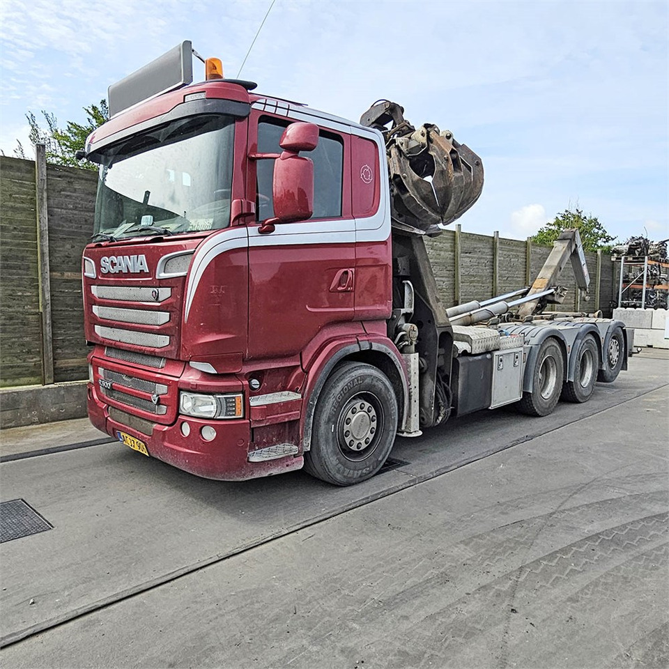 Scania R 500 - Kamion vetëngarkues, Kamion me vinç: foto 1 Scania R 500 - Kamion vetëngarkues, Kamion me vinç: foto 1