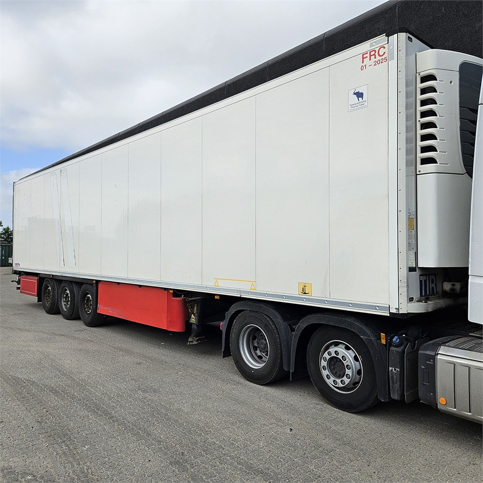 Schmitz Køle Trailer - Gjysmë rimorkio frigorifer: foto 1 Schmitz Køle Trailer - Gjysmë rimorkio frigorifer: foto 1