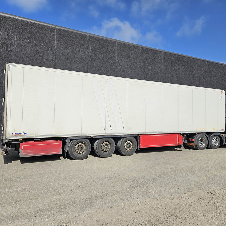 Schmitz Køle Trailer - Gjysmë rimorkio frigorifer: foto 3 Schmitz Køle Trailer - Gjysmë rimorkio frigorifer: foto 3
