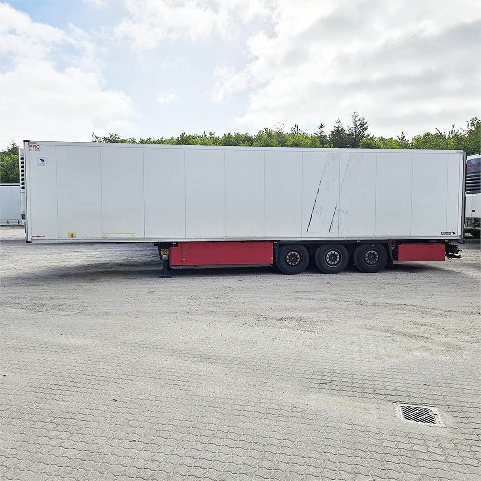 Schmitz køle trailer - Gjysmë rimorkio frigorifer: foto 2 Schmitz køle trailer - Gjysmë rimorkio frigorifer: foto 2