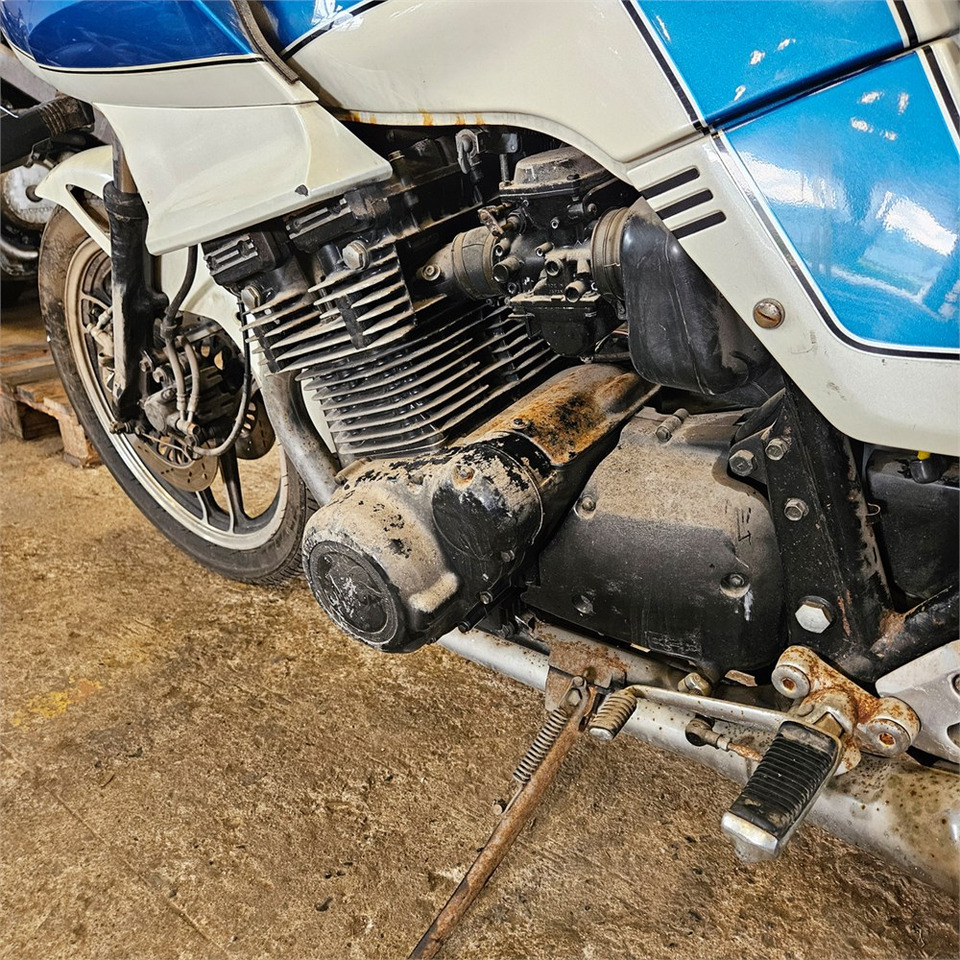 Motoçikleta Suzuki GSX 1100 ES: foto 24