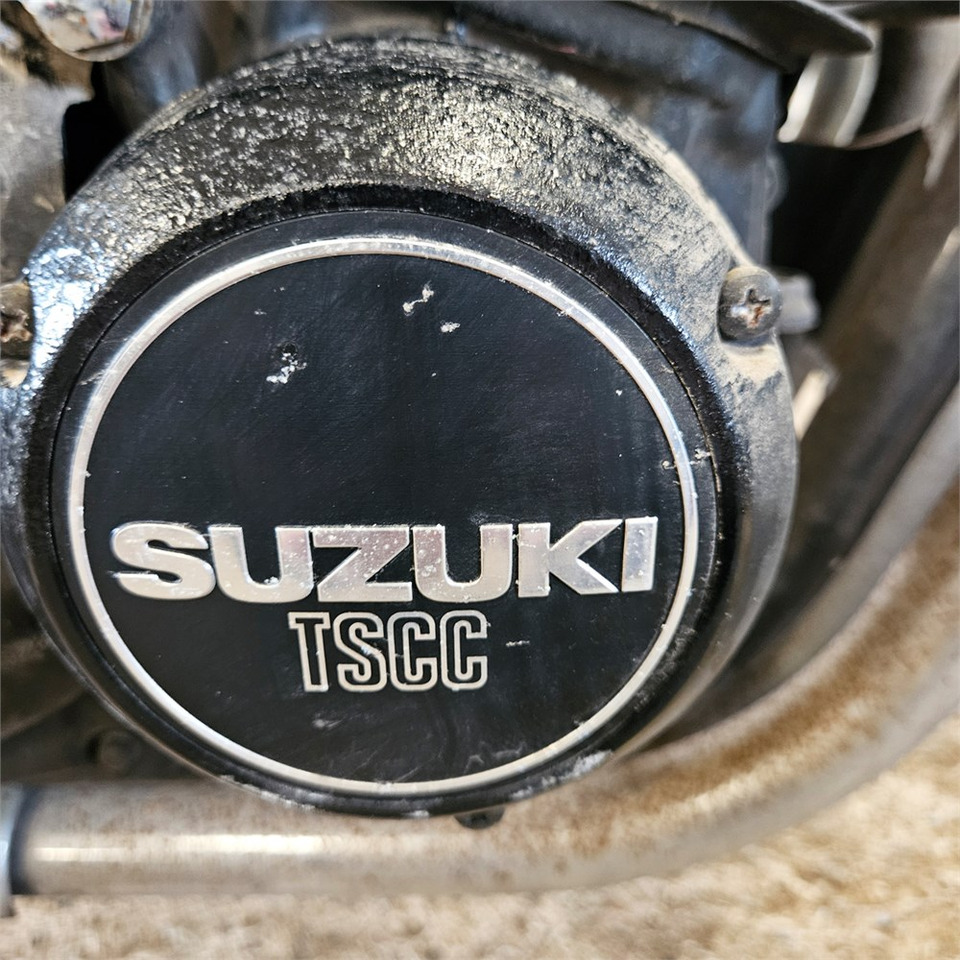Motoçikleta Suzuki GSX 1100 ES: foto 19
