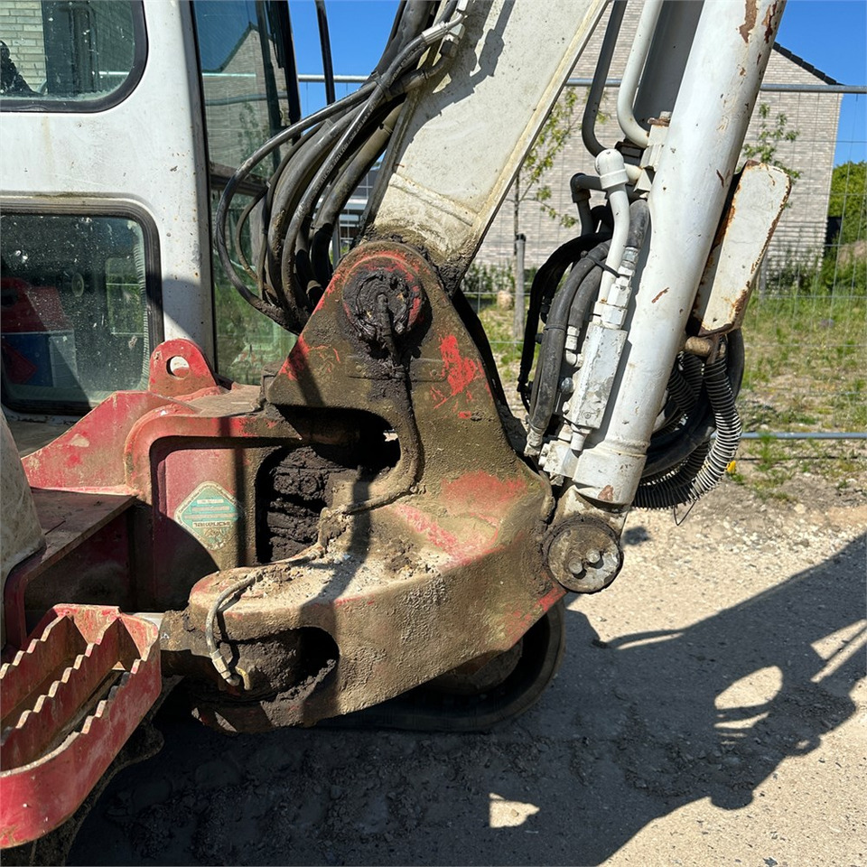 Miniekskavator Takeuchi TB175: foto 29