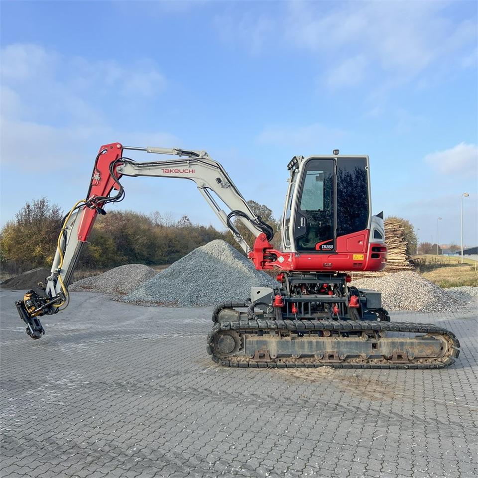 Takeuchi TB260 Levelizer - Miniekskavator: foto 5 Takeuchi TB260 Levelizer - Miniekskavator: foto 5