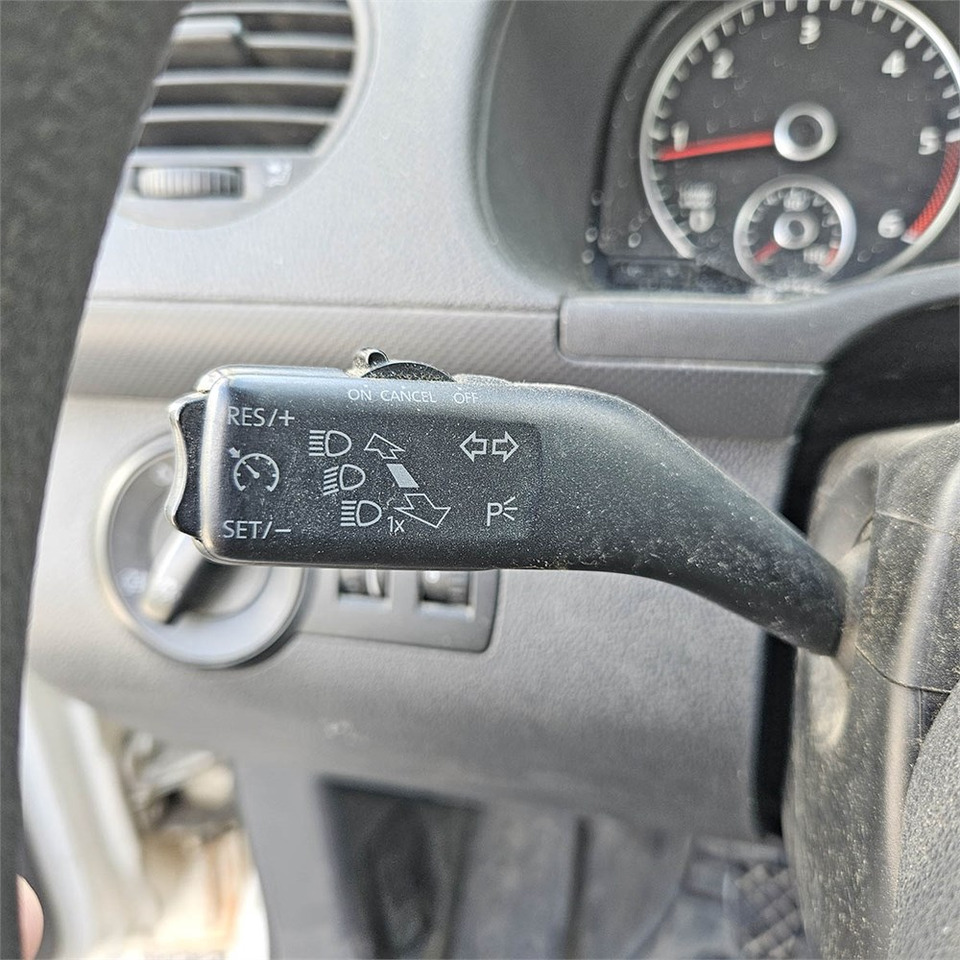 Furgon i vogël VW Caddy 1,6 TDI BMT 102 HK: foto 23