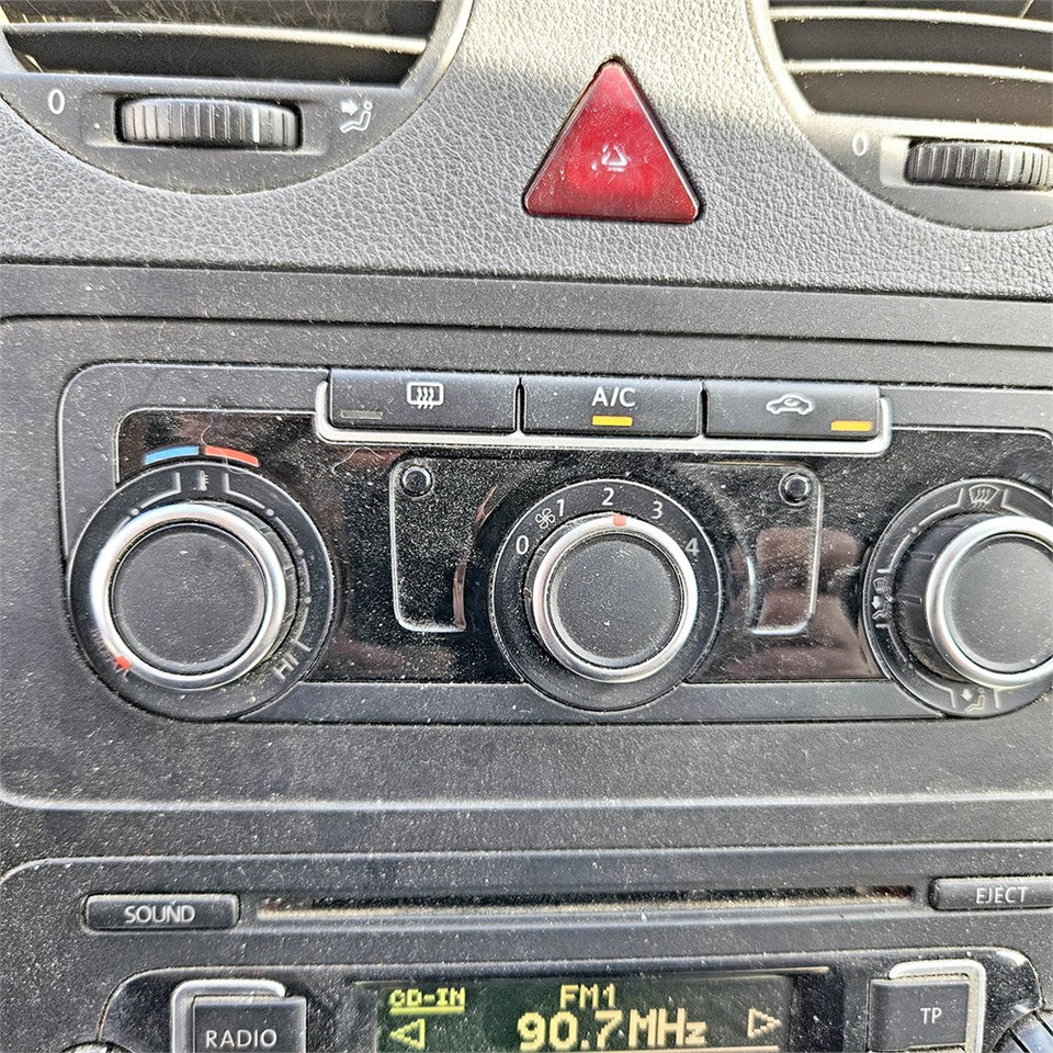 Furgon i vogël VW Caddy 1,6 TDI BMT 102 HK: foto 20