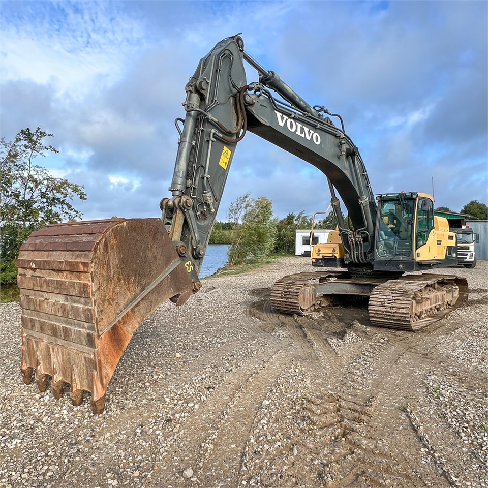 Volvo EC380 DL - Ekskavator me zinxhirë: foto 4 Volvo EC380 DL - Ekskavator me zinxhirë: foto 4