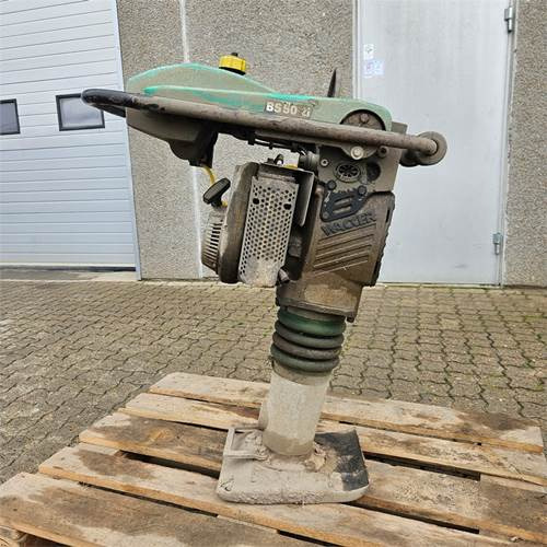 Wacker BS50-2i - Tokmak: foto 3 Wacker BS50-2i - Tokmak: foto 3