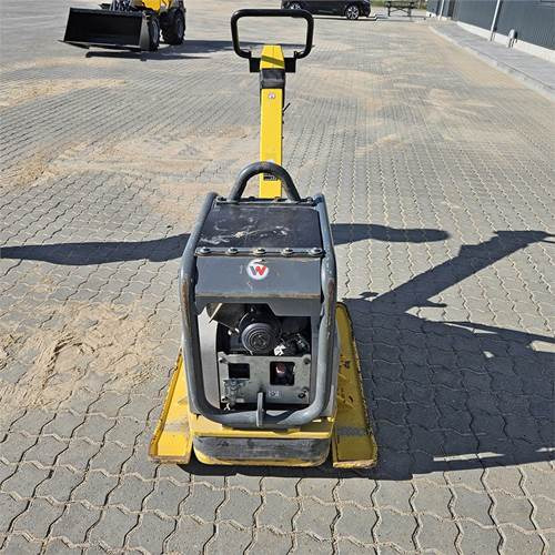 Wacker Neuson DPU 4545 - Pllakë vibratori: foto 5 Wacker Neuson DPU 4545 - Pllakë vibratori: foto 5