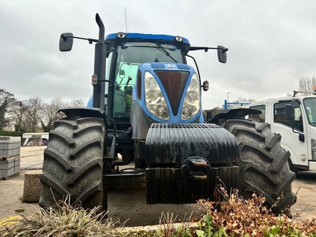 New Holland T 6080 - Traktor: foto 4 New Holland T 6080 - Traktor: foto 4