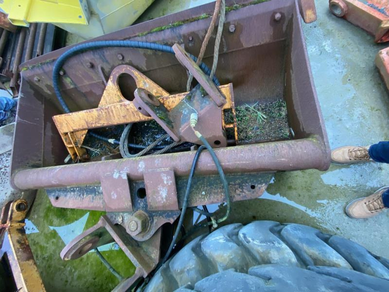 SETI CURAGE ORIENTABLE 1M80 - Kovë ekskavatori për Makineri ndërtimi: foto 4 SETI CURAGE ORIENTABLE 1M80 - Kovë ekskavatori për Makineri ndërtimi: foto 4