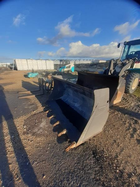 Volvo L 35G - Fadrom me goma: foto 5 Volvo L 35G - Fadrom me goma: foto 5