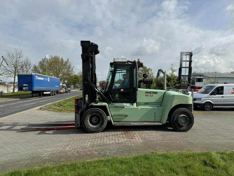 Hyster H16XM-12 - Pirun më naftë: foto 3 Hyster H16XM-12 - Pirun më naftë: foto 3
