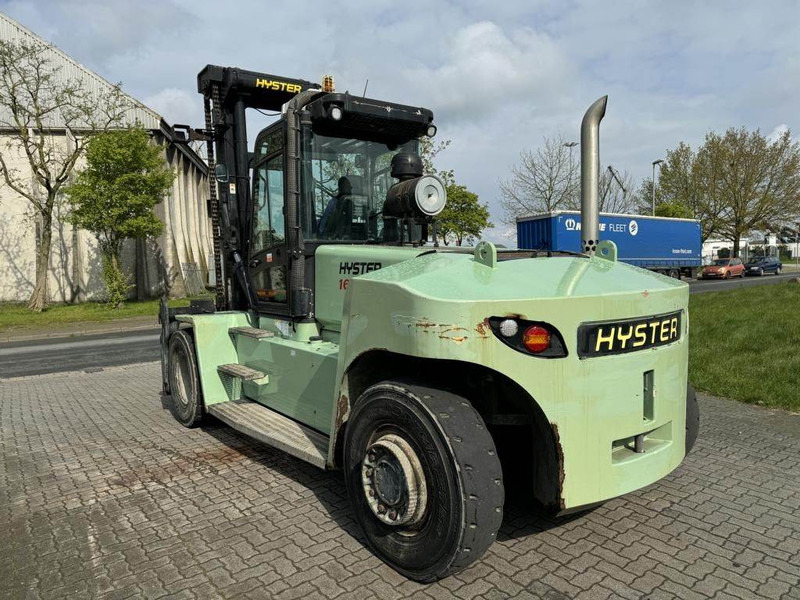 Hyster H16XM-12 - Pirun më naftë: foto 4 Hyster H16XM-12 - Pirun më naftë: foto 4