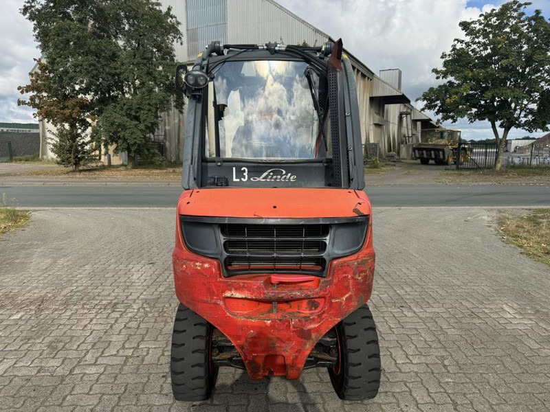 Linde H30D-02 - Pirun më naftë: foto 3 Linde H30D-02 - Pirun më naftë: foto 3