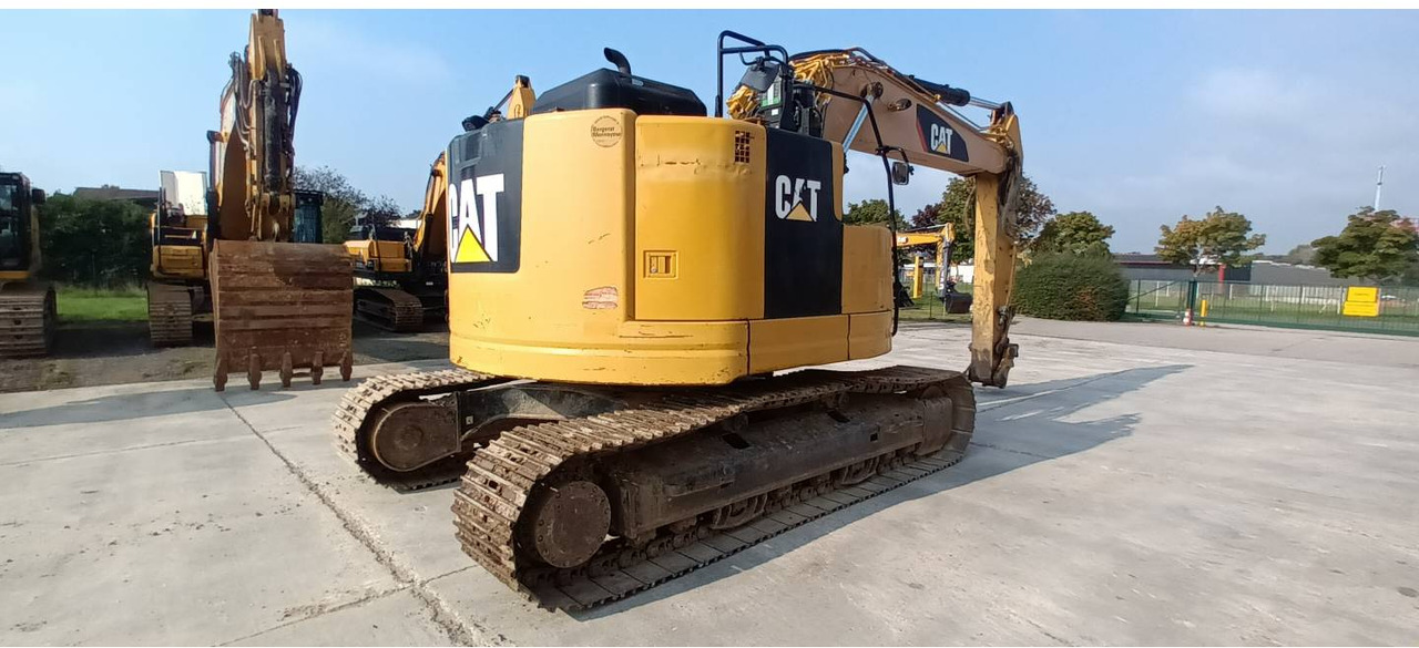 CAT 325F CR - Ekskavator me zinxhirë: foto 3 CAT 325F CR - Ekskavator me zinxhirë: foto 3