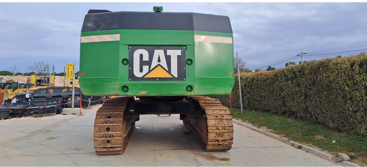 CAT 374D - Ekskavator me zinxhirë: foto 3 CAT 374D - Ekskavator me zinxhirë: foto 3