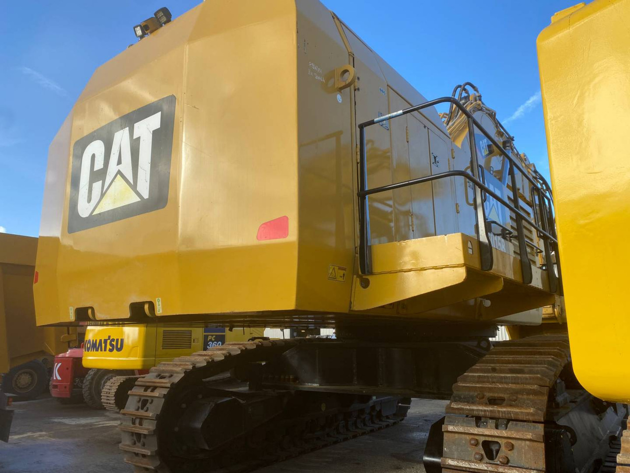 CAT 6015B - Ekskavator me zinxhirë: foto 5 CAT 6015B - Ekskavator me zinxhirë: foto 5