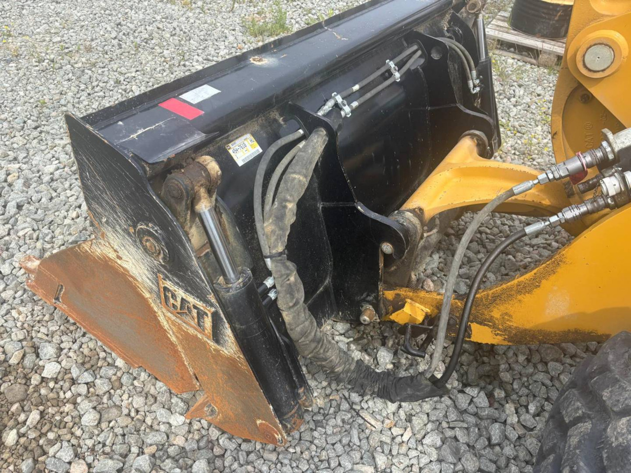Fadrom me goma CAT 908: foto 15