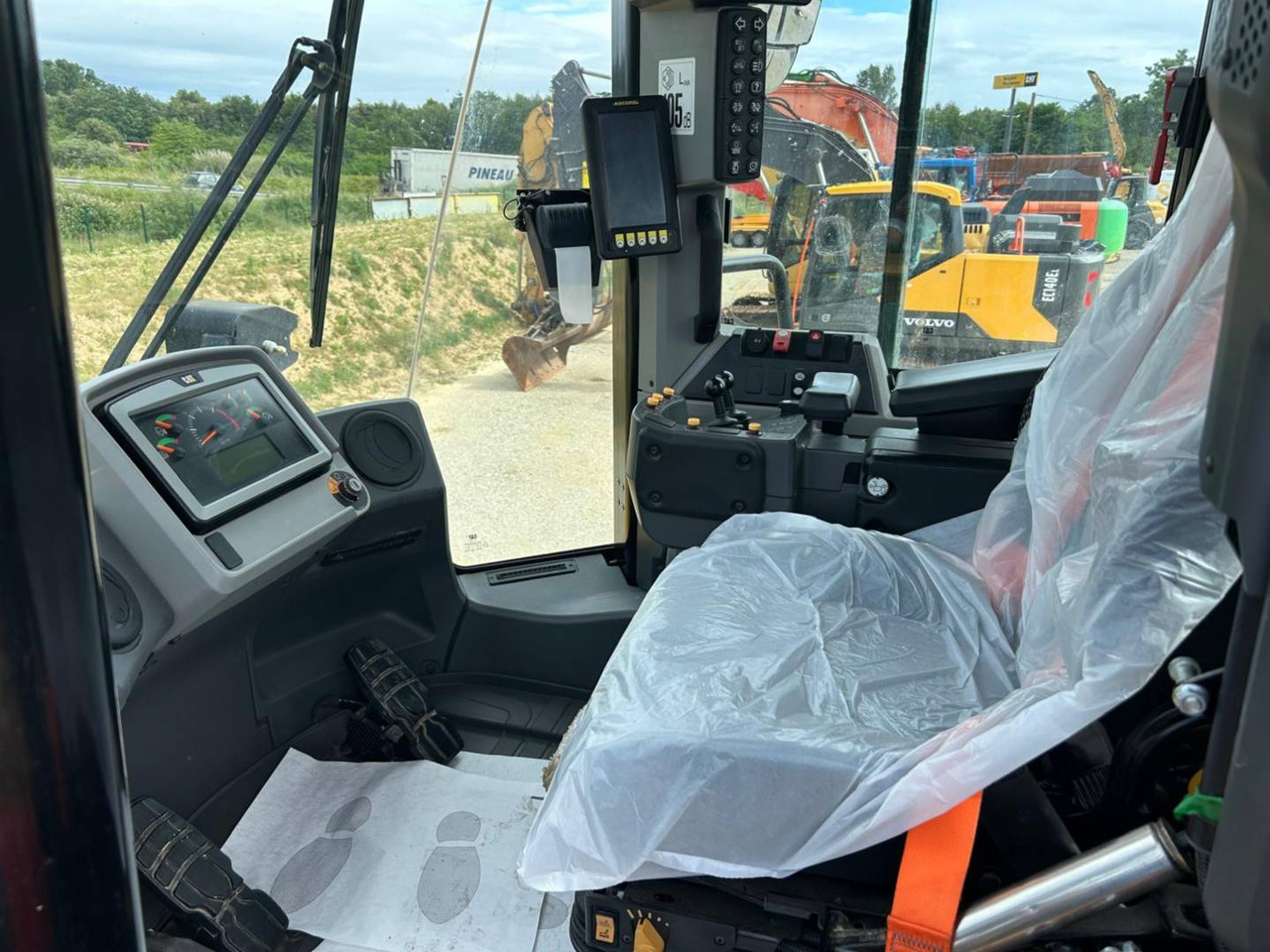 CAT 972M XE - Fadrom me goma: foto 5 CAT 972M XE - Fadrom me goma: foto 5