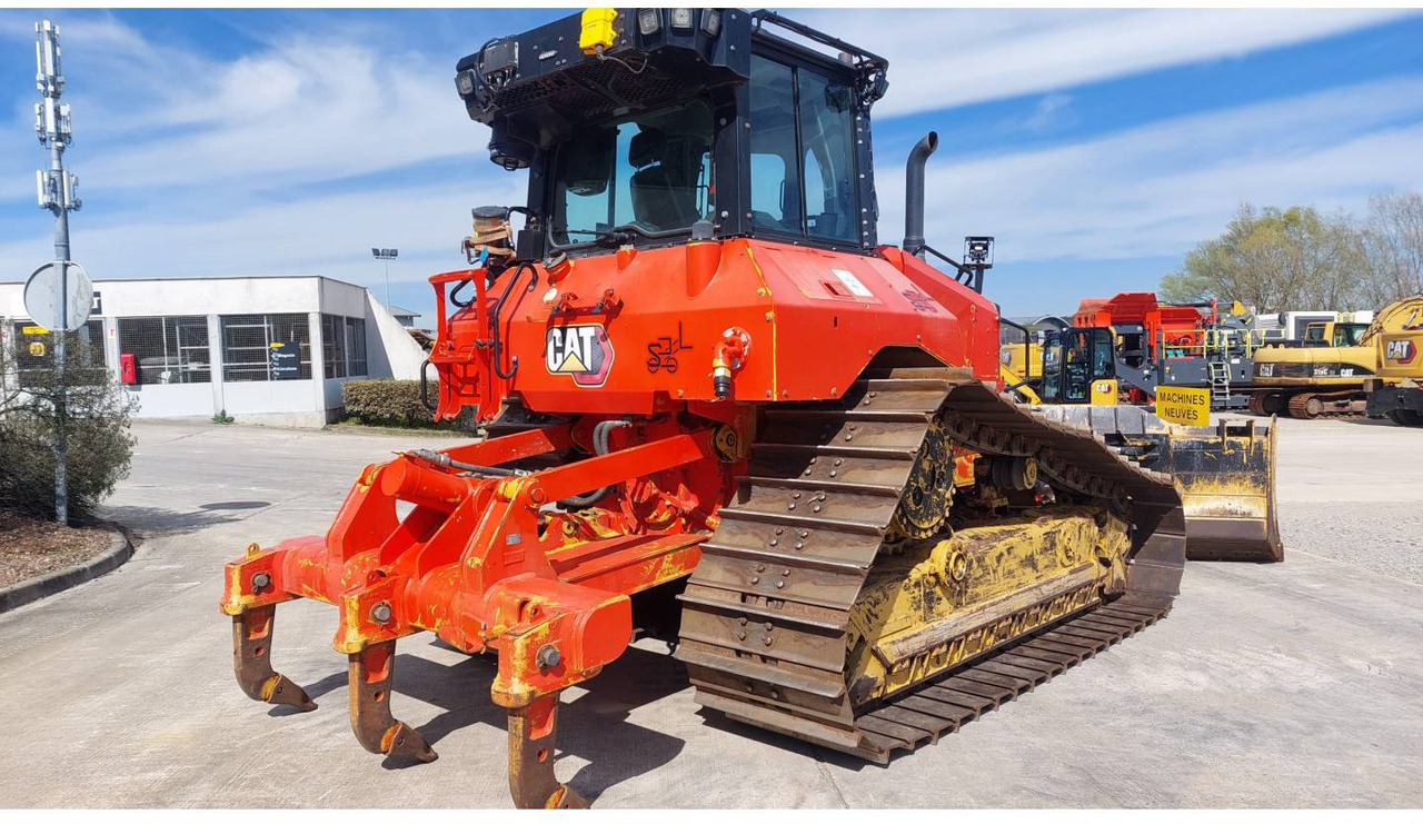 CAT D5 - Buldozer: foto 3 CAT D5 - Buldozer: foto 3
