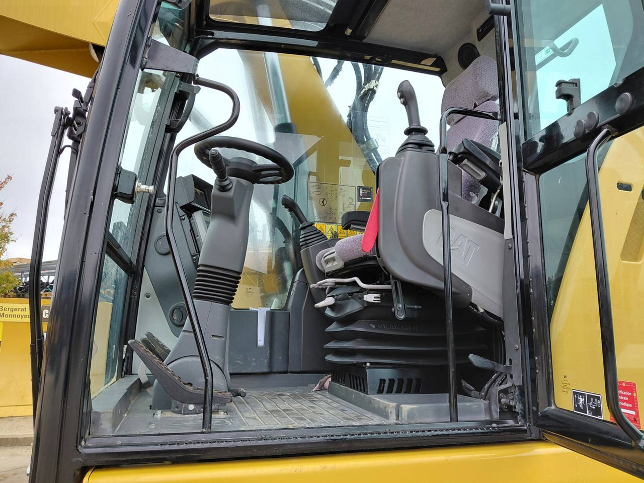 Ekskavator me goma CAT M315F IVC: foto 23 Ekskavator me goma CAT M315F IVC: foto 23