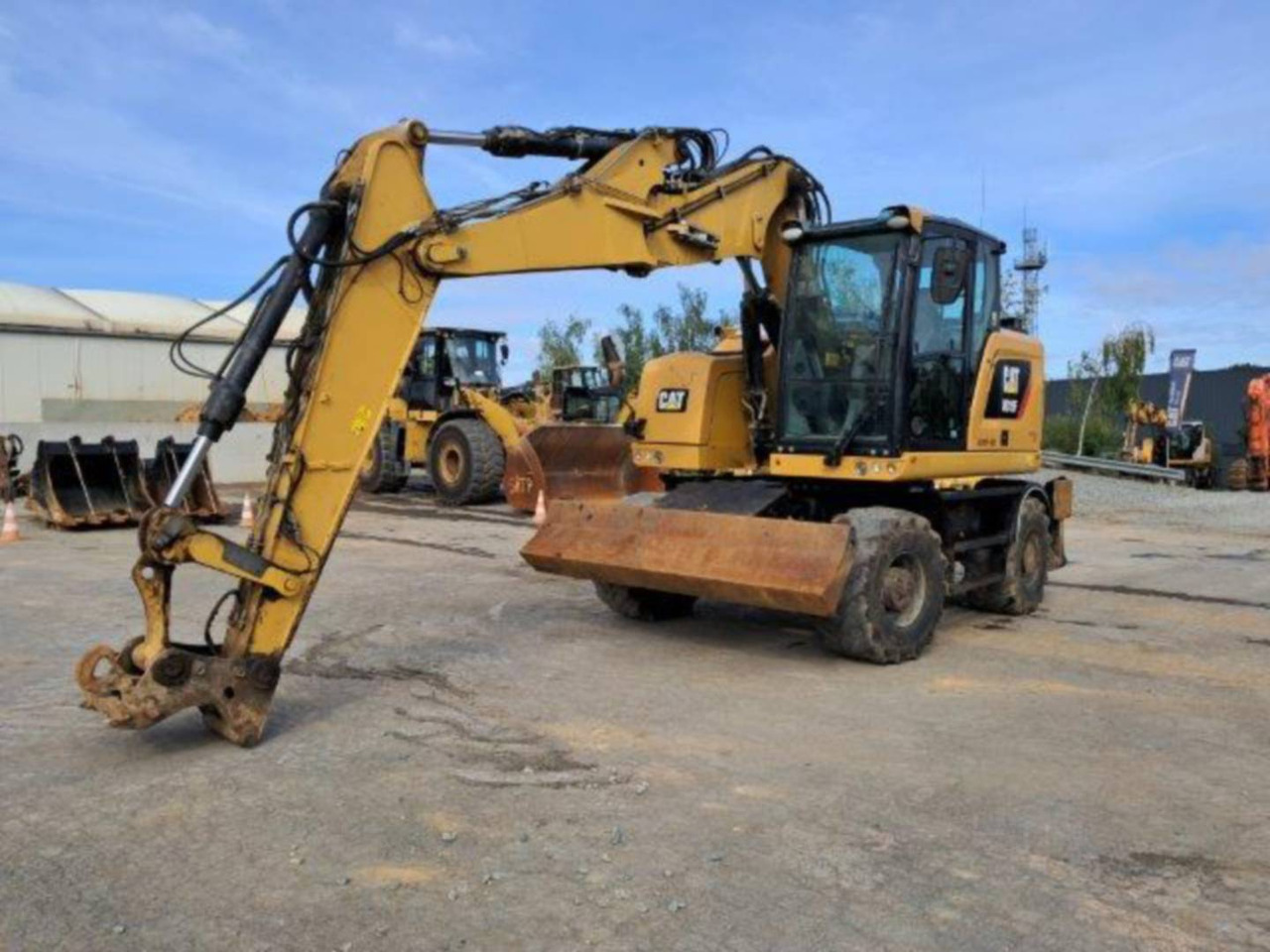 CAT M315F IVC - Ekskavator me goma: foto 2 CAT M315F IVC - Ekskavator me goma: foto 2
