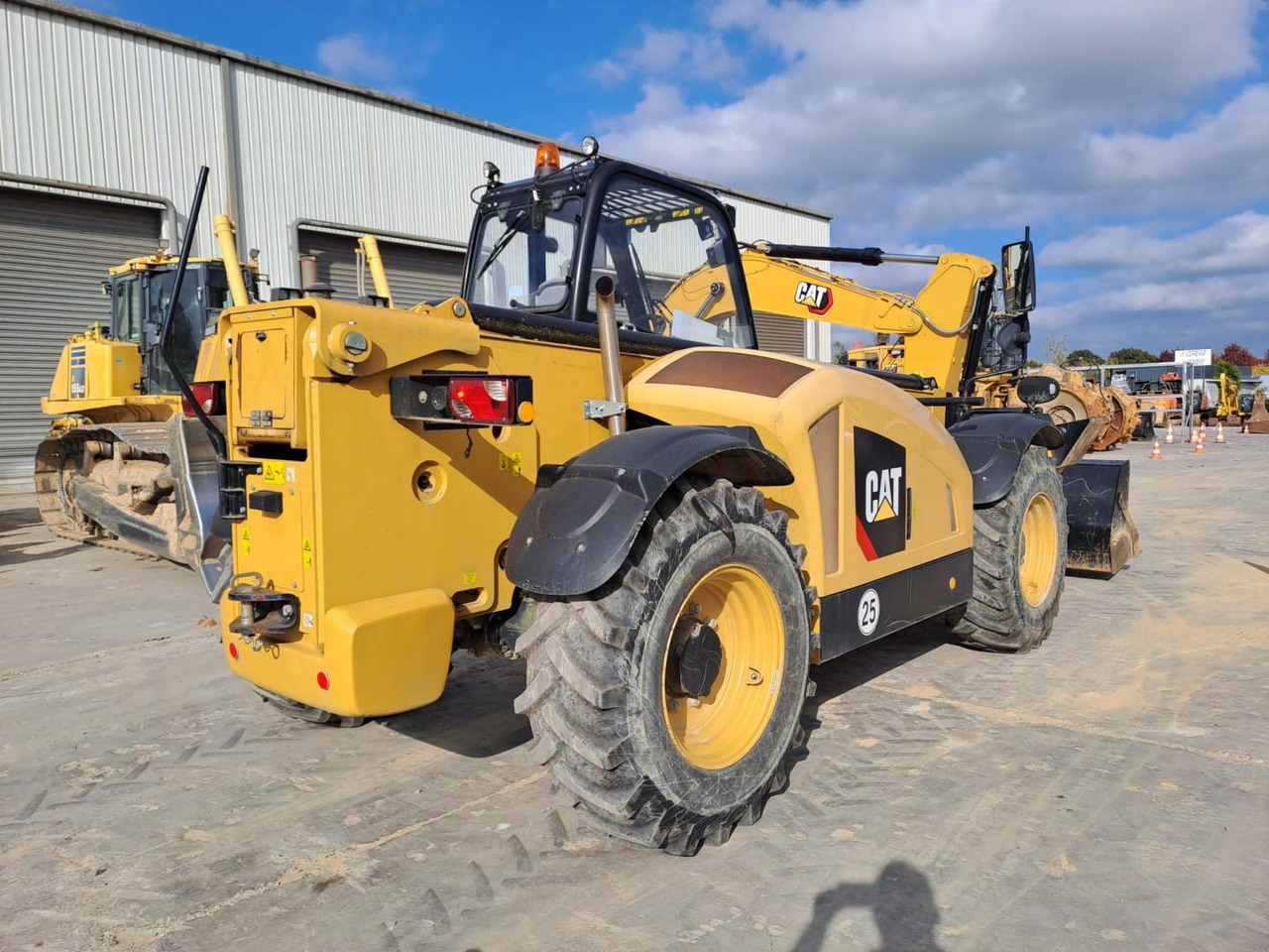 CAT TH314D - Ekskavator teleskopik: foto 5 CAT TH314D - Ekskavator teleskopik: foto 5