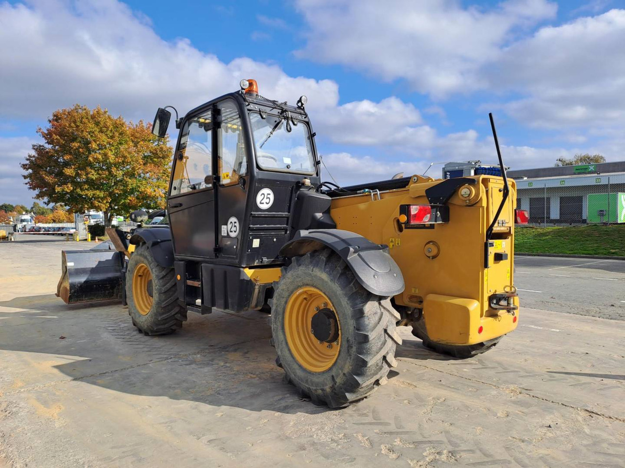 CAT TH314D - Ekskavator teleskopik: foto 4 CAT TH314D - Ekskavator teleskopik: foto 4