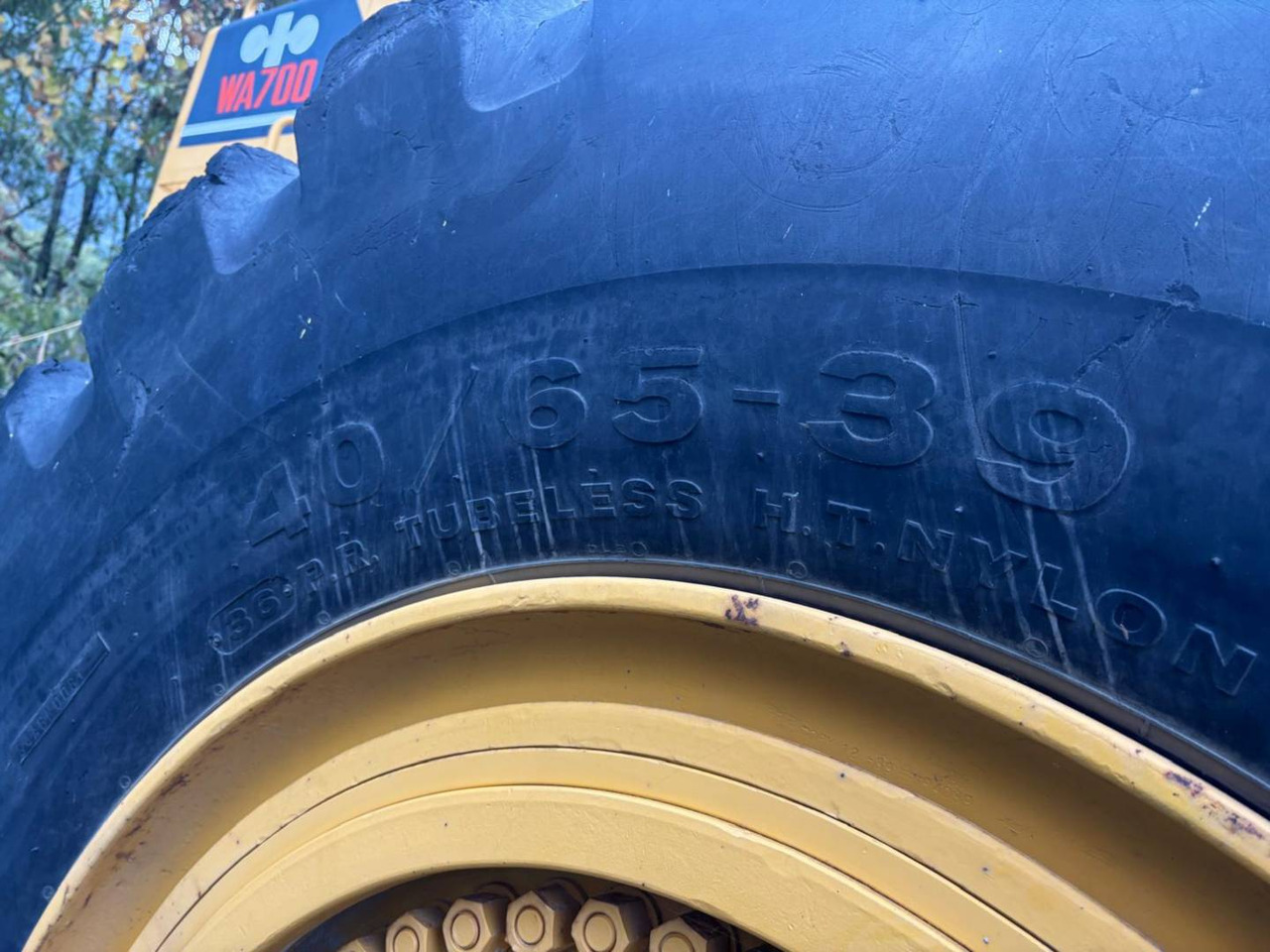 Fadrom me goma KOMATSU WA700: foto 12 Fadrom me goma KOMATSU WA700: foto 12