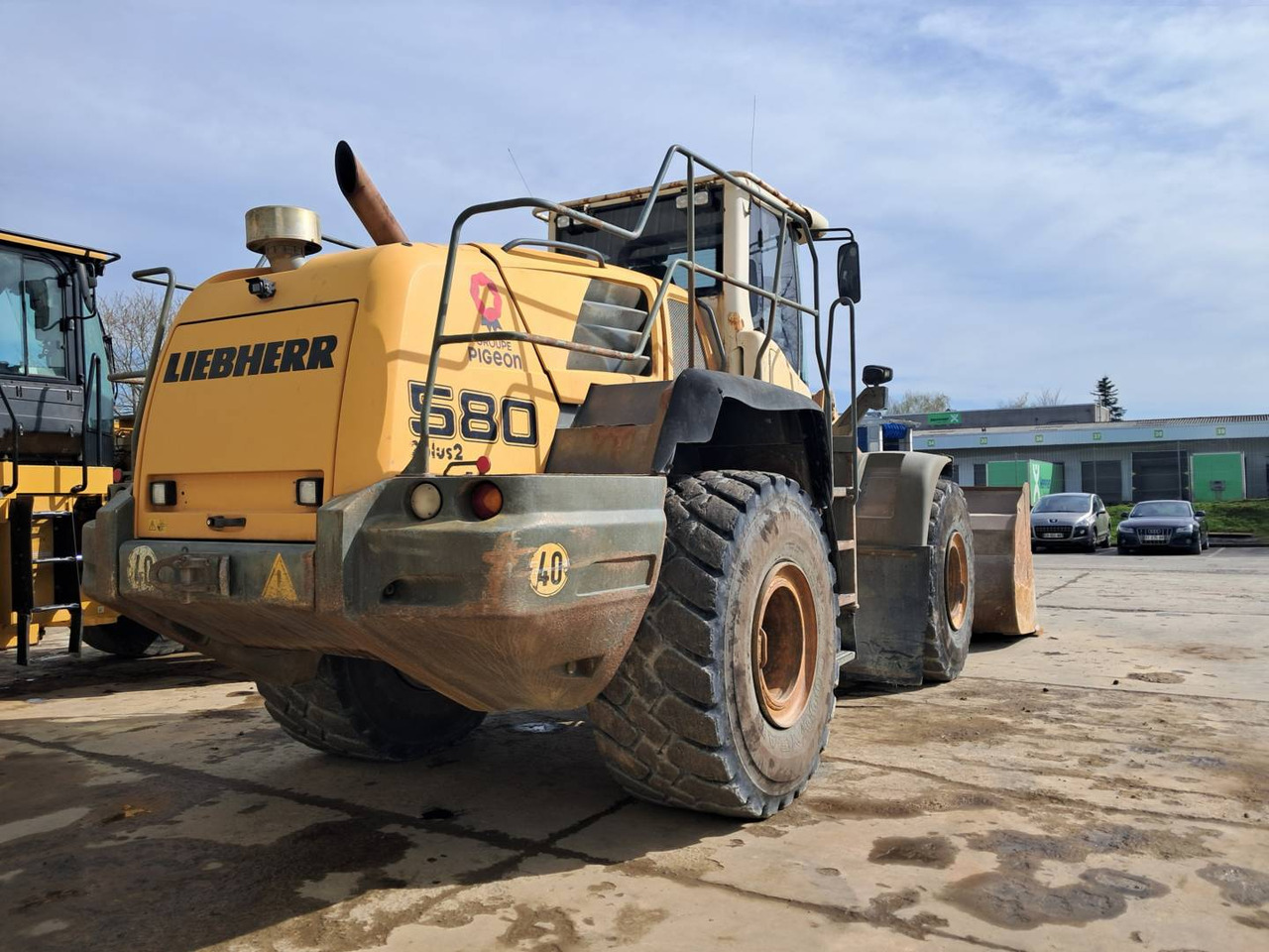 Fadrom me goma LIEBHERR L580: foto 6