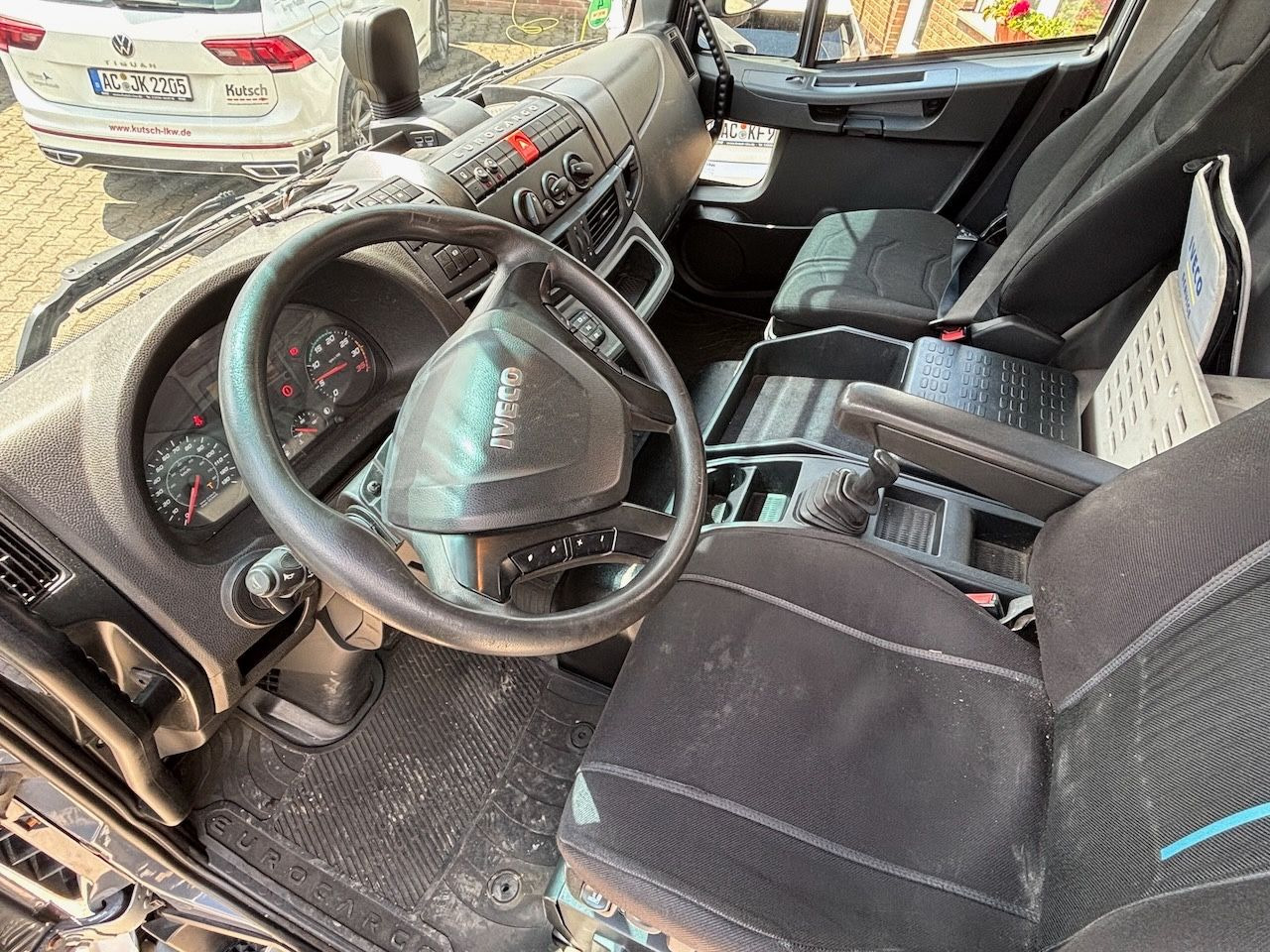 Iveco ML140E25 offene Pritsche, AHK - Kamion me karroceri të hapur: foto 5 Iveco ML140E25 offene Pritsche, AHK - Kamion me karroceri të hapur: foto 5