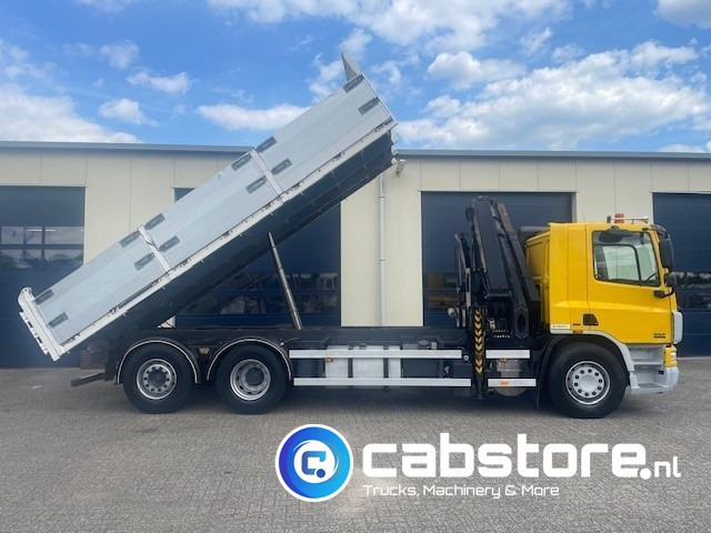 DAF CF 75.310 FAN 6x2 Euro 5 - MANUAL - Bouwjaar 2008 - Kipper - Palfinger PK 15002 Performance - Km 550.899 - Good condition! - Kamion vetëshkarkues, Kamion me vinç: foto 4 DAF CF 75.310 FAN 6x2 Euro 5 - MANUAL - Bouwjaar 2008 - Kipper - Palfinger PK 15002 Performance - Km 550.899 - Good condition! - Kamion vetëshkarkues, Kamion me vinç: foto 4