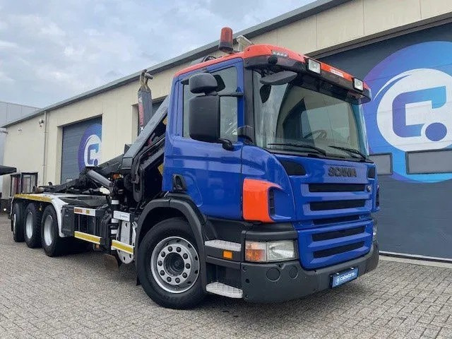 Scania P380 LB 8x4*4 HNA Euro 5 - HIAB 211 E-3 Hipro Crane with remote control + Multilift XR26S61 Hooklift - Year 2009 - Km 336.501 !! - Good condition - Kamion vetëngarkues, Kamion me vinç: foto 3 Scania P380 LB 8x4*4 HNA Euro 5 - HIAB 211 E-3 Hipro Crane with remote control + Multilift XR26S61 Hooklift - Year 2009 - Km 336.501 !! - Good condition - Kamion vetëngarkues, Kamion me vinç: foto 3