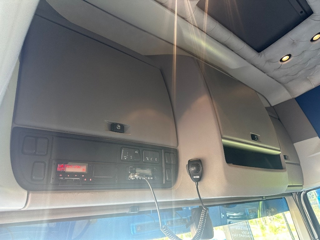 Kamion vetëngarkues DAF XF 530 6x2*4: foto 20