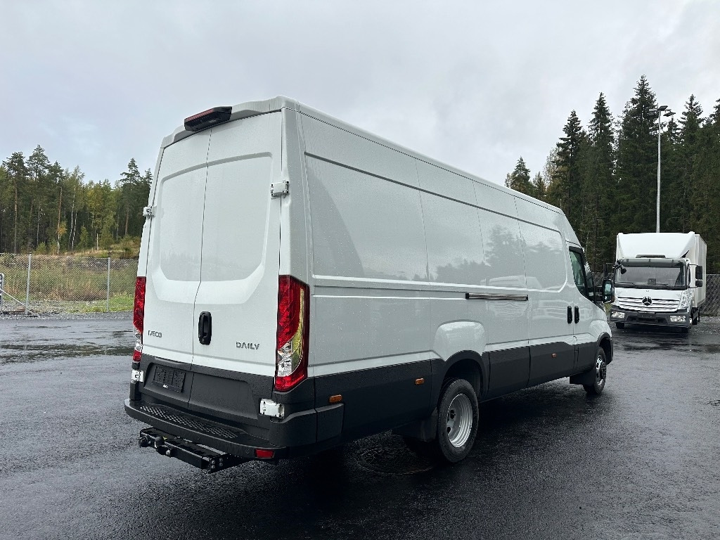 Iveco Daily 50C18A8 16m3 - Furgon: foto 4 Iveco Daily 50C18A8 16m3 - Furgon: foto 4