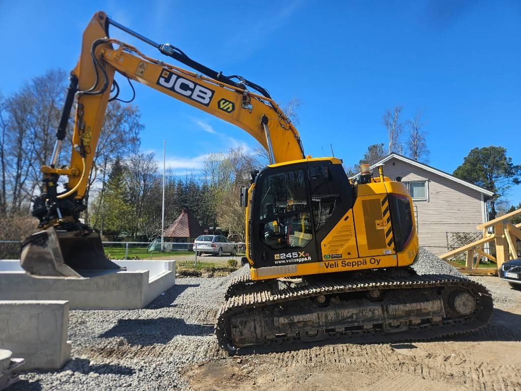 JCB 245 XLR - Ekskavator me zinxhirë: foto 1 JCB 245 XLR - Ekskavator me zinxhirë: foto 1