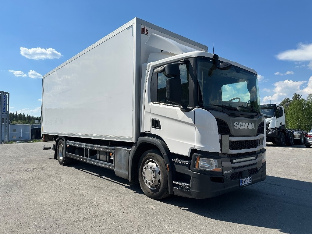 Scania P250 - Kamion vagonetë: foto 3 Scania P250 - Kamion vagonetë: foto 3