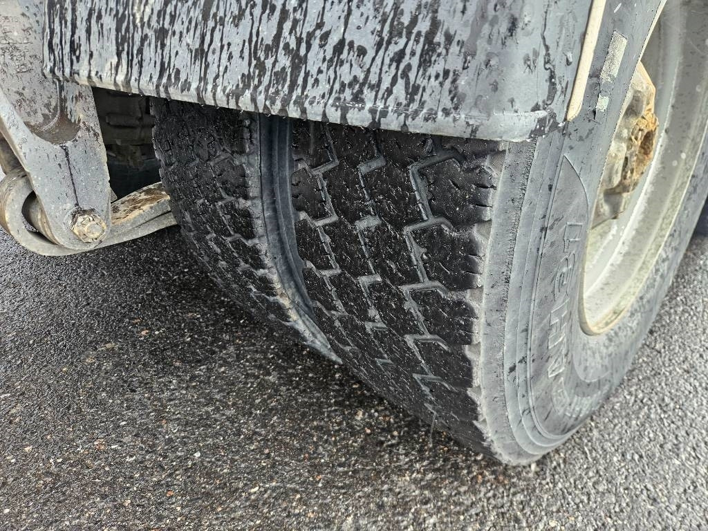 Kamion për transport druri Scania R730 8x4 koko yhdistelmä: foto 12