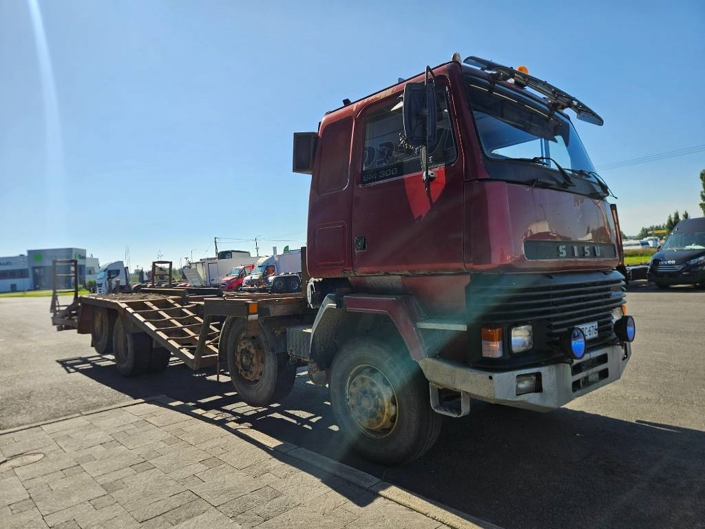 Sisu SM300 8X2 - Kamion për transport druri: foto 3 Sisu SM300 8X2 - Kamion për transport druri: foto 3