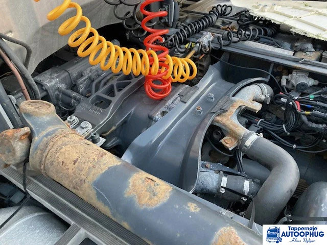 Scania R520 6X2 Retarder - Gjysmë-kamion: foto 4 Scania R520 6X2 Retarder - Gjysmë-kamion: foto 4