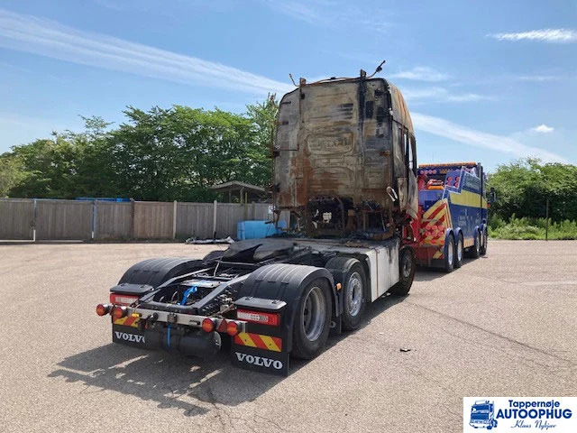 Volvo FH460 6X2 - Gjysmë-kamion: foto 3 Volvo FH460 6X2 - Gjysmë-kamion: foto 3